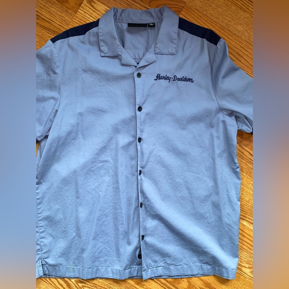 Harley Davidson button up shirt.